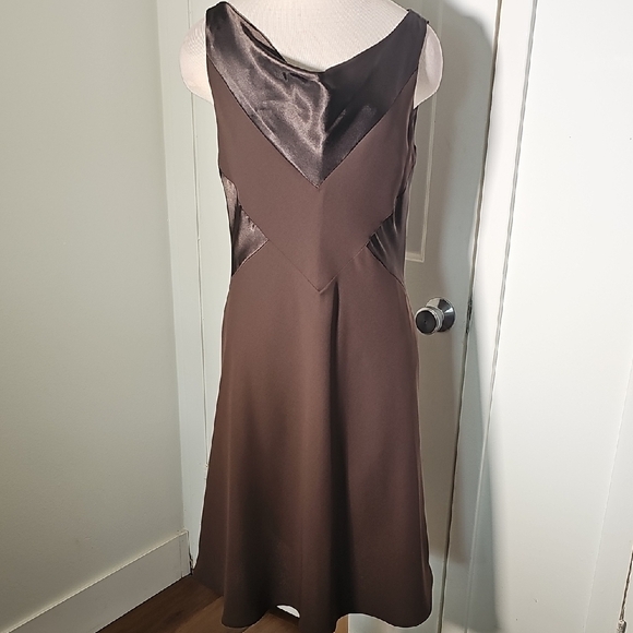 Evan-Picone Elegant Brown Sleeveless Dress. Cowel Neck Size 12. NWT. - Picture 1 of 8